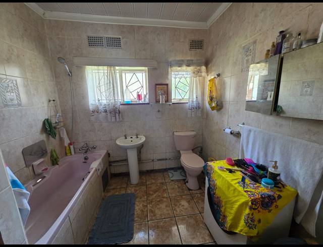3 BEDROOM HOUSE FOR SALE IN VANDERBIJLPARK CE 1
